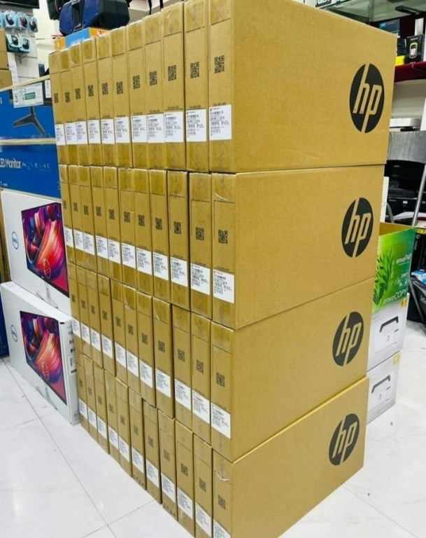 Laptopy, komputery stacjonarne, iPady, tablety, telefony, drony, karty graficzne, gry i konsole