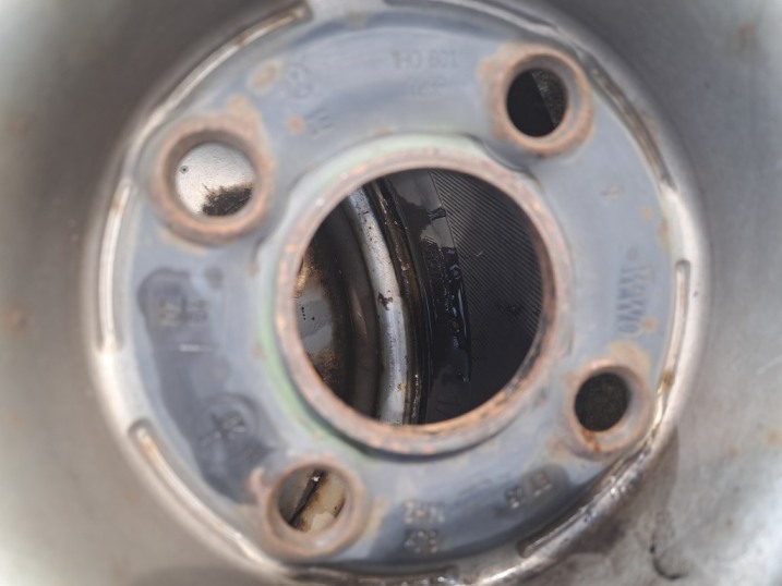 2 koła 14 stalowe od golfa