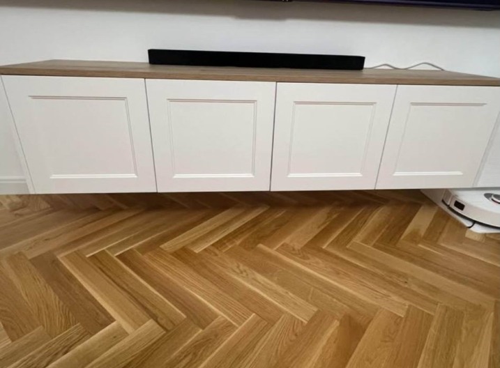 Sprzedam szafkę RTV robioną na wymiar