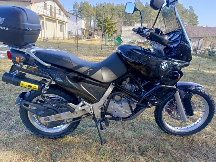 BMW F650 możliwa zamiana na busa vivaro traffic