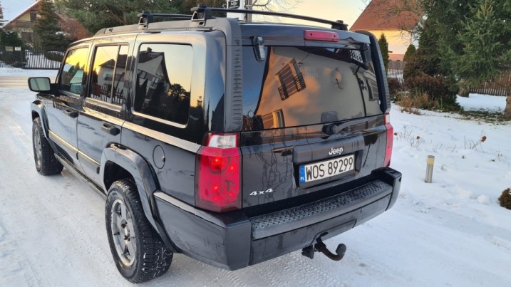 Sprzedam Jeep Commander 3.7 LPG 4X4 OKAZJA