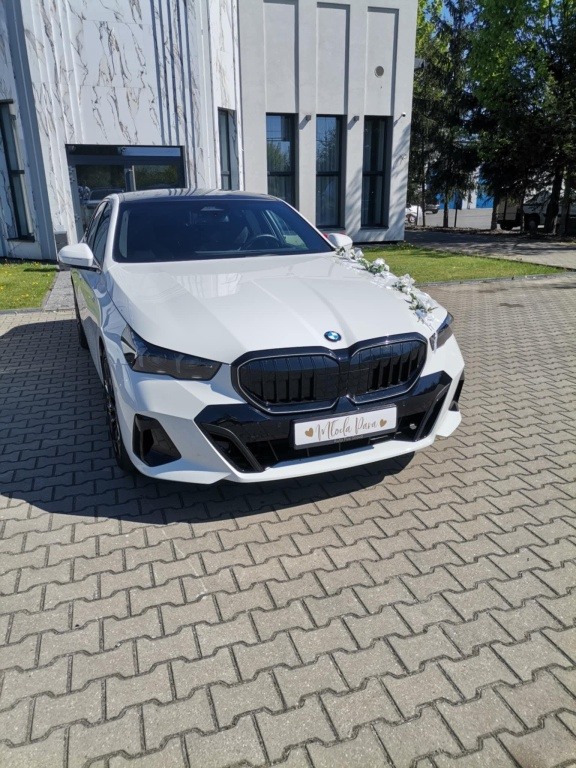 Auto do ślubu