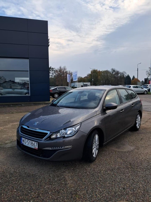 Peugeot 308 SW, 1.6 diesel, 2015 rok, przebieg 149 700 km - polski salon