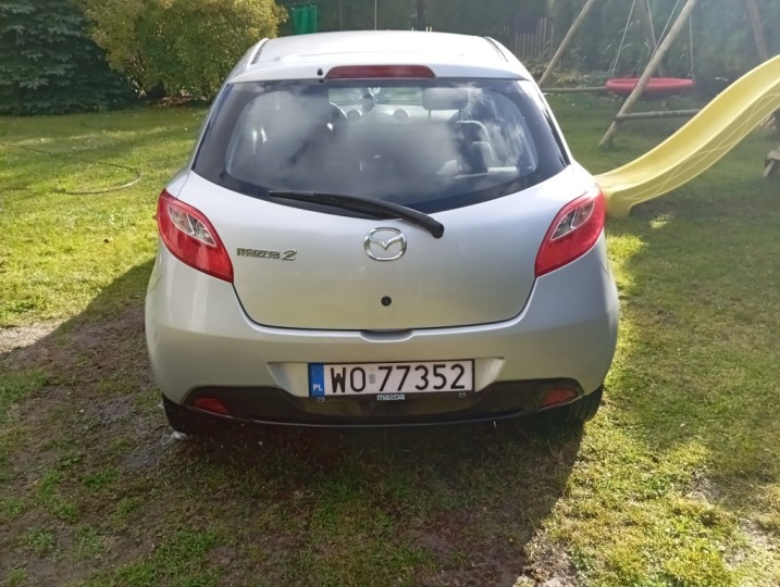Mazda 2