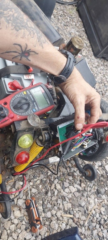 Naprawiamy skutery inwalidzkie Shoprider Electroride, rowery trójkołowe, rotory bierne