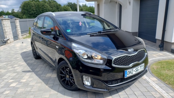 Kia Carens
