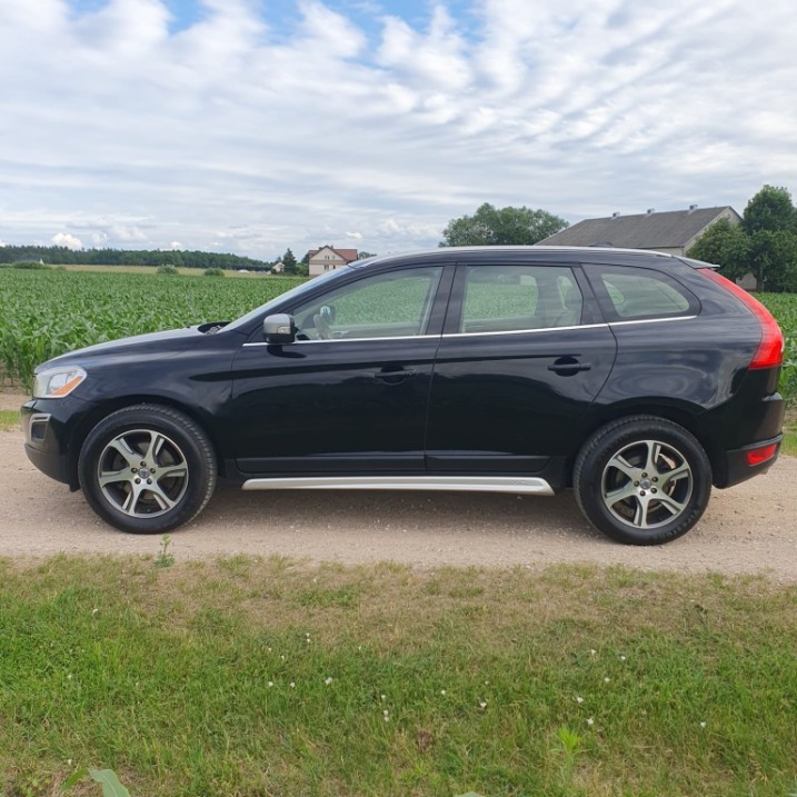 VOLVO XC60 5D 235KM 2012