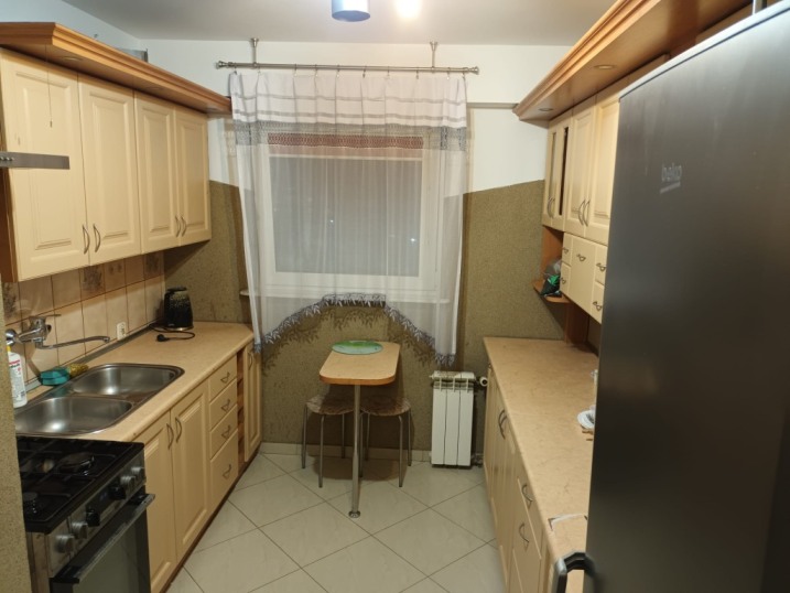 Mieszkanie 60 m2, 3 pokoje, duży balkon, osiedle Centrum, Sikorskiego