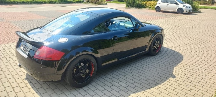 AUDI TT 1.8T Super Stan
