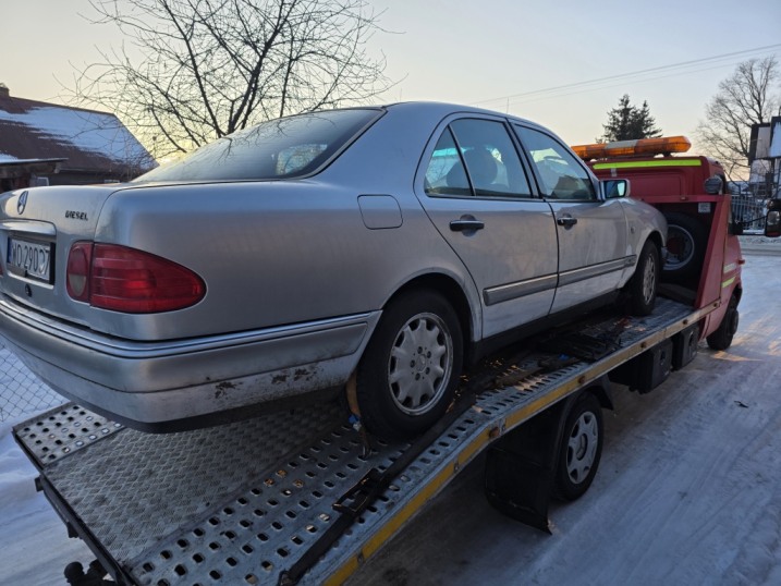 Mercedes, Toyota, kupię każdy model i każdy stan.