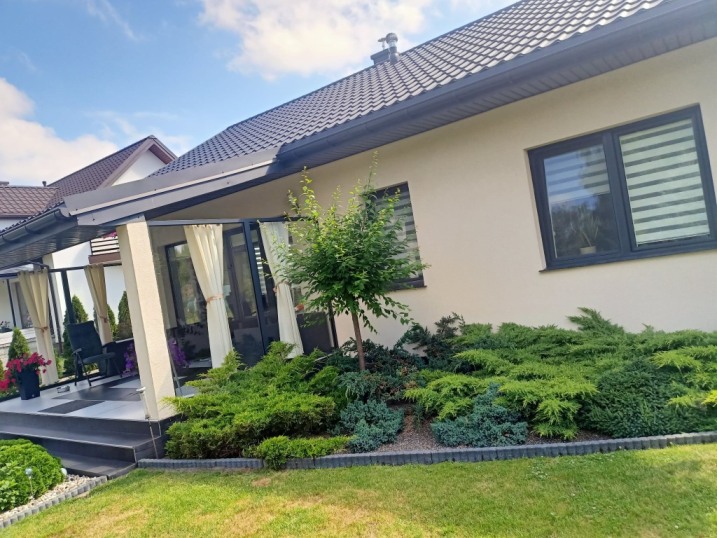 Sprzedam dom z dużą działką