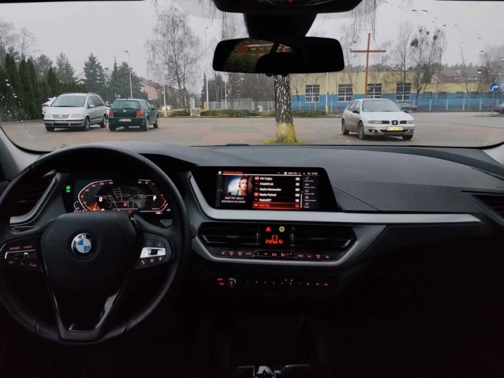 Auto Garażowane / Bsrdzo dobrze utrzymane