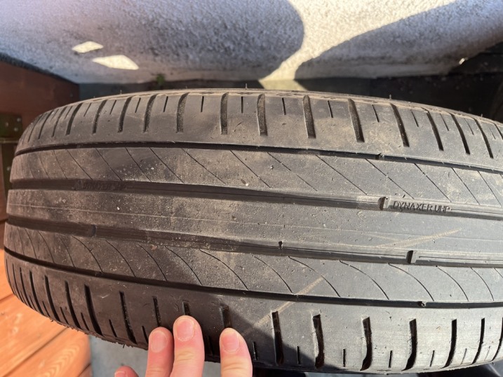 Sprzedam alufelgi z oponami R 19