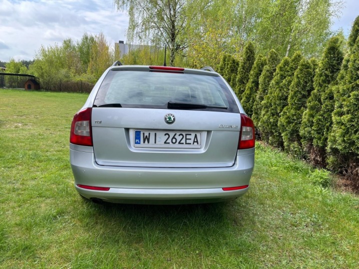 Skoda Octavia II 2011 Facelift 1.6 TDI Serwisowana Kombi - Stan idealny!