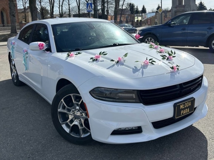 Dodge Charger samochód do ślubu