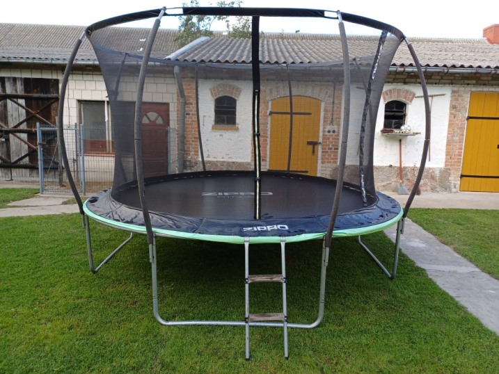 Trampolina ogrodowa 374cm