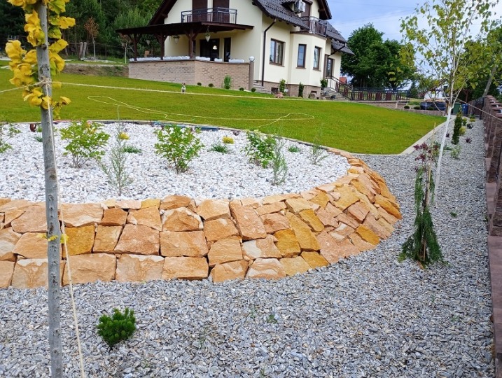 Kamień ogrodowy naturalny murowy na skarpy skalniak mury osuwiska dzikówka