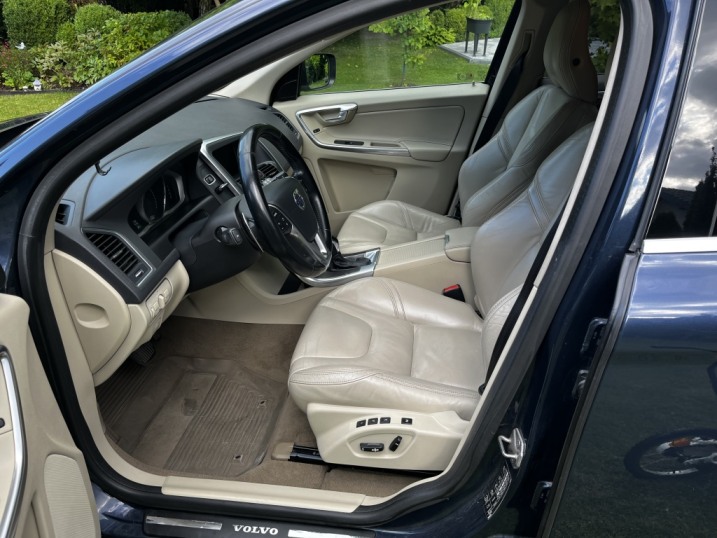Volvo XC 60 2.4D AWD Summum