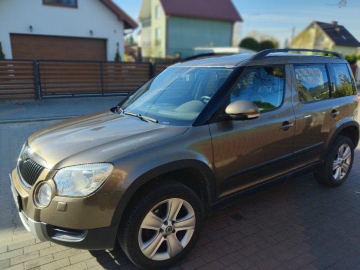 sprzedam samochód skoda yeti
