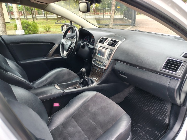 Toyota Avensis T27 Lift *2.0 D-4D* FULL OPCJA * 19.600zł