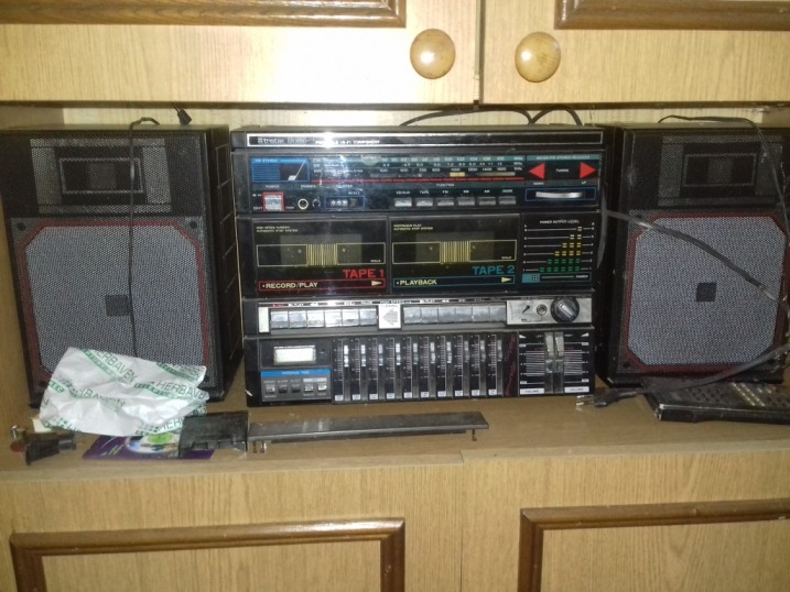 Wieża Hi-Fi