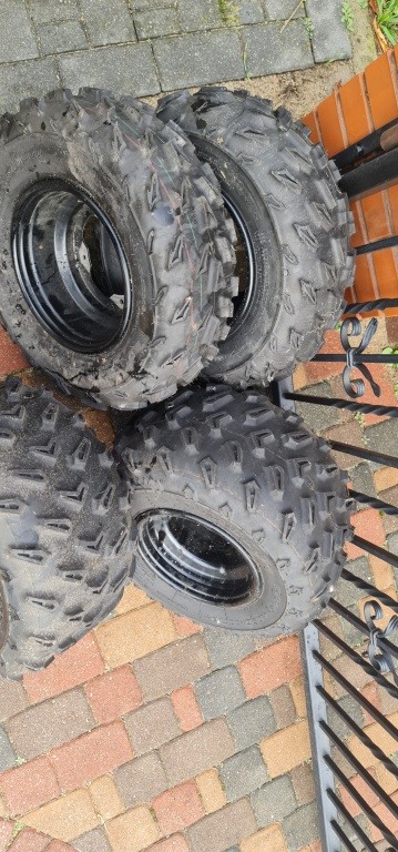 Nowe opony z felgami Yamaha Raptor 700