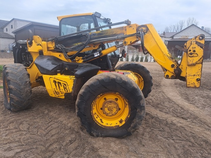 ładowarka teleskopowa 2006r/ do remontu