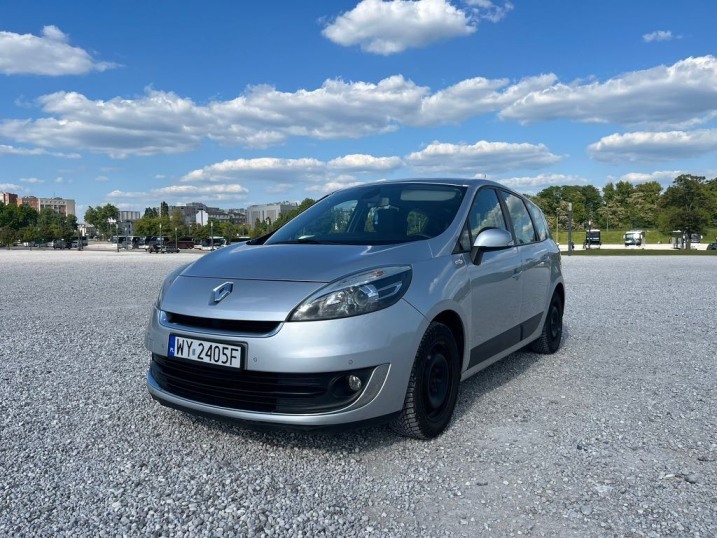 Renault Scenic 1.6dCi Energy TomTom Edition