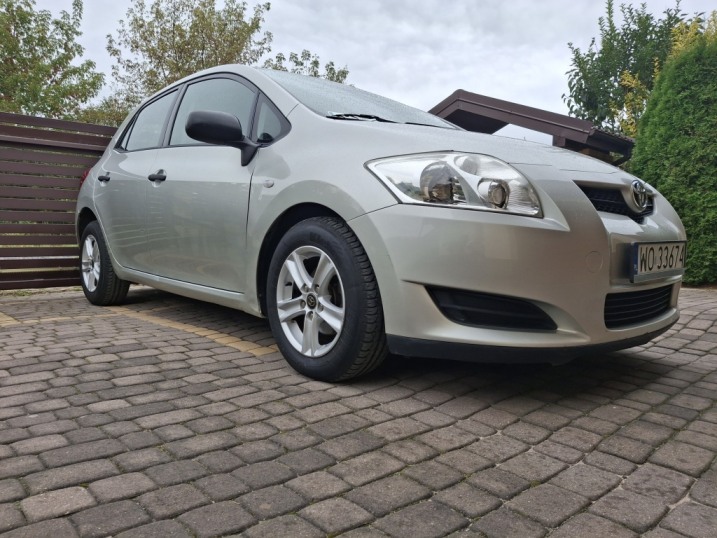 Toyota Auris 1.4 D-4D 2008/2009