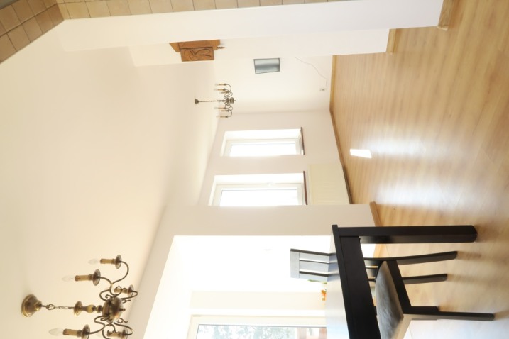 Todzia gm. Kadzidło. Dom 120m2. Działka 9000m2