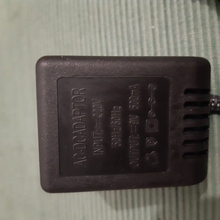 Zasilacz 9V 500mA