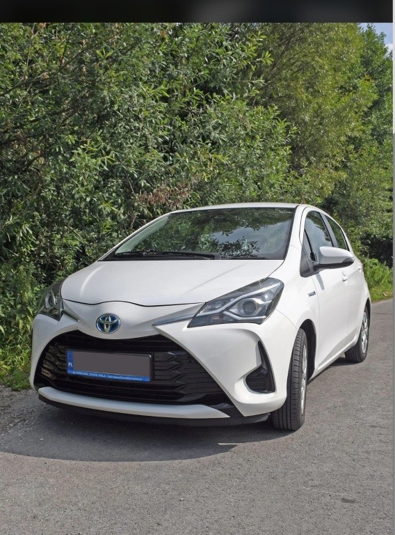 Sprzedam Toyota Yaris Hybrid