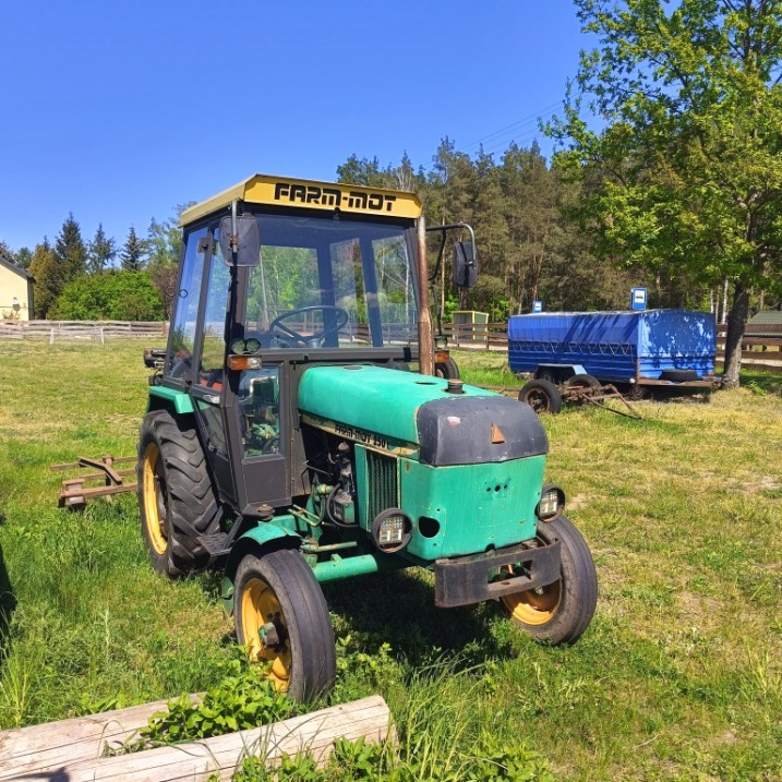 Ciągnik FARM MOT
