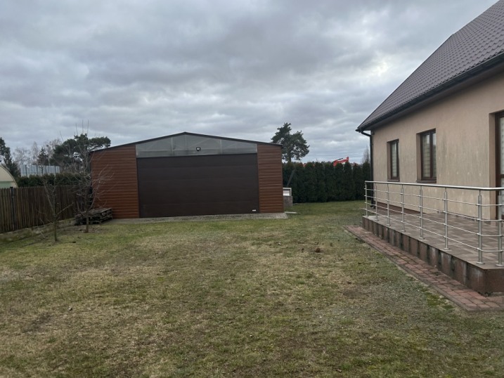 Dom w Rzekuniu - duża działka i garaż na pilota