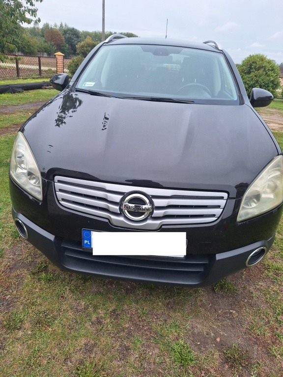 Sprzedam Nissana Qashqai 2.0 + gaz z 2008 r. 7 osobowy