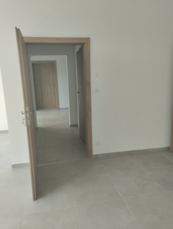 Lokale do wynajęcia w centrum Rzekunia po 60m2 każdy