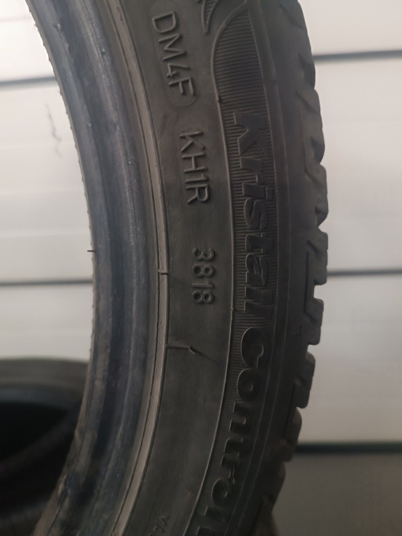 Opony zimowe 225/45  "18