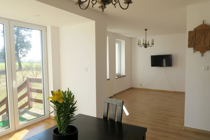 Todzia gm. Kadzidło. Dom 120m2. Działka 9000m2