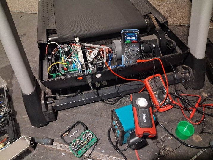 POJAZDY ELEKTRYCZNE Serwis naprawa skuterów inwalidzkich shoprider i wózków,rotorów, Mobilnie.