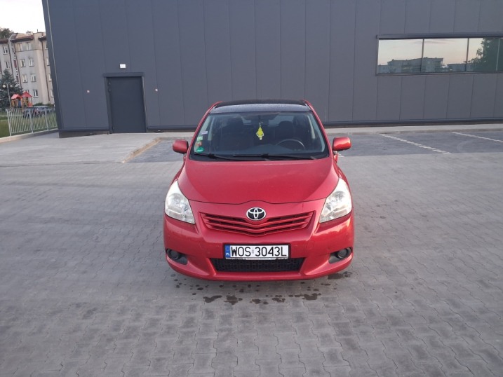 Toyota Verso 2.0 D-4D 7-osób