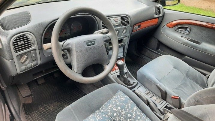 Volvo V40