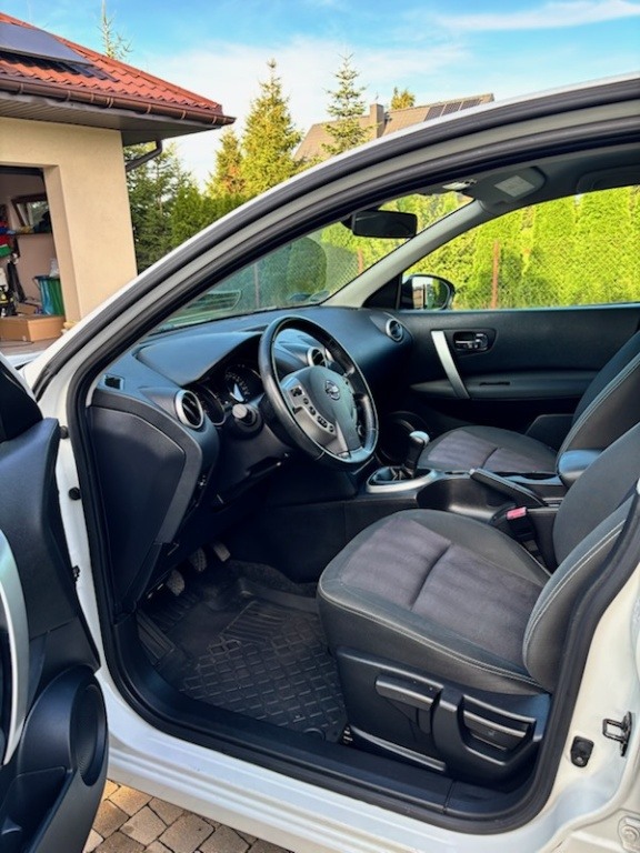 Sprzedam Nissan Qashqai 1,6 Benzyna 2012