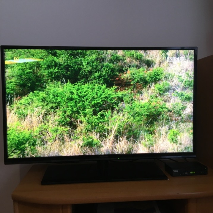 Telewizor Smart Panasonic 30 cali, super stan