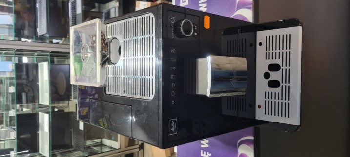 Ekspres cisieniowy Melitta Caffeo CI