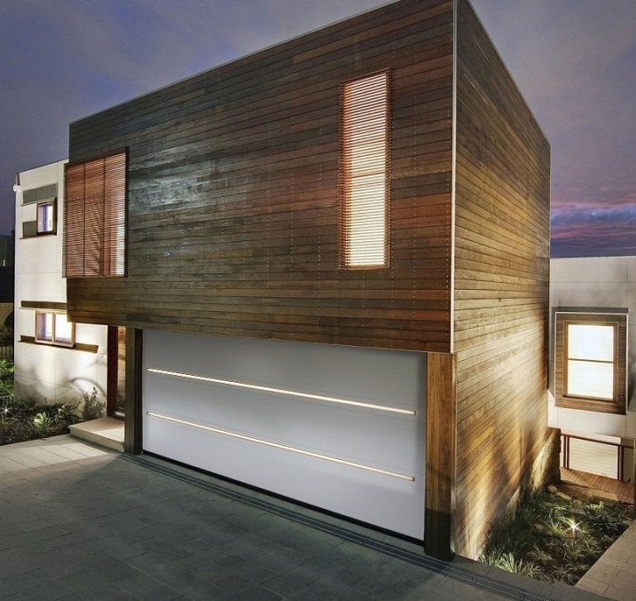 RYTERNA - NAJWYŻSZA JAKOŚĆ BRAM SEGMENTOWYCH W DOBREJ CENIE