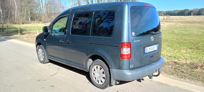 Sprzedam VW Caddy 1.6 MPI benzyna