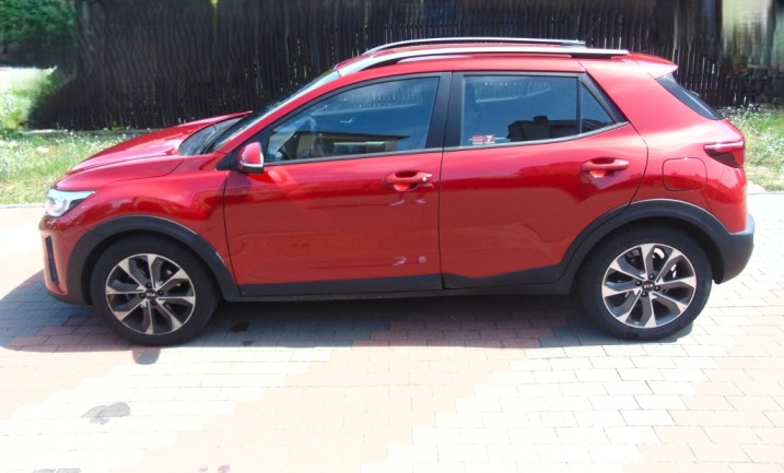 SPRZEDAM KIA STONIC