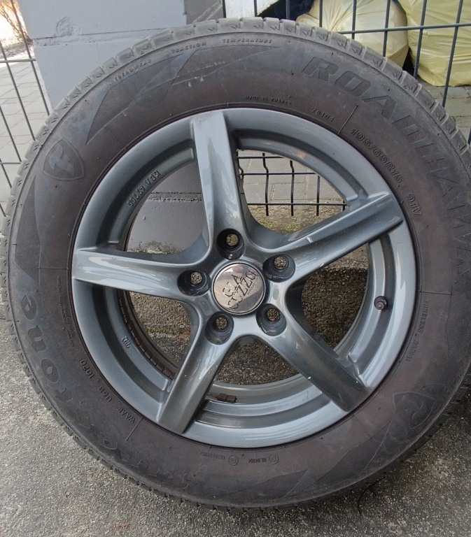 Koła aluminiowe 15 cali wraz z oponami