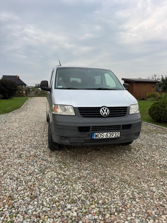 Volkswagen Transporter T5 2.5 TDI
