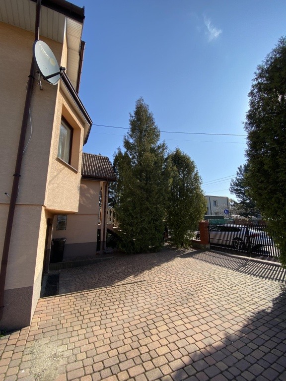 Przestronny dom w spokojnej okolicy-Ostrołęka osiedle Stacja